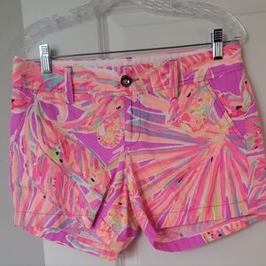 Lilly Pulitzer EUC Size 4 Callahan Shorts
